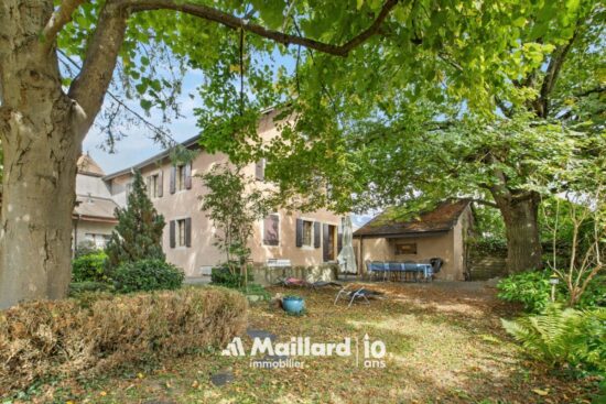 Photo 1 de l'annonce 1615311 - champagne – demeure de 7.5 pièces et logement indépendant