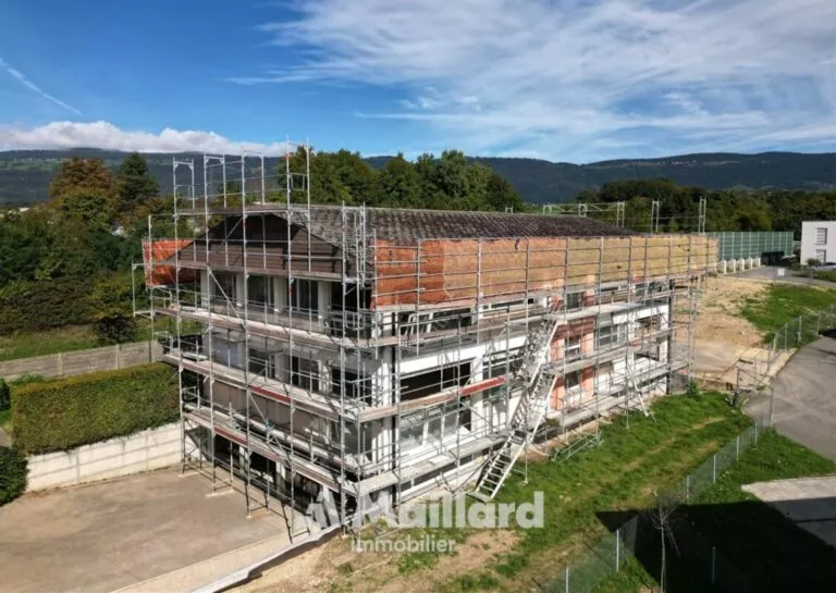 Grandson – Loft de 94m² modulable au rez-de-chaussée