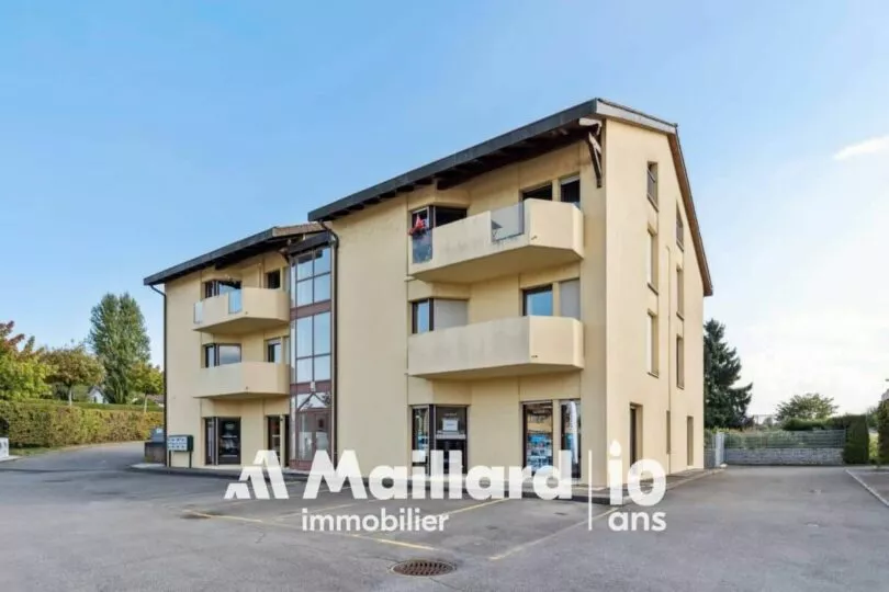 Espace professionnel d’exception avec vaste terrasse privative à Bogis-Bossey